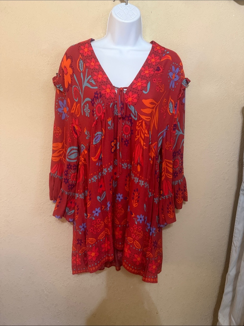 easel Red Floral Boho Tie-Front Tunic
